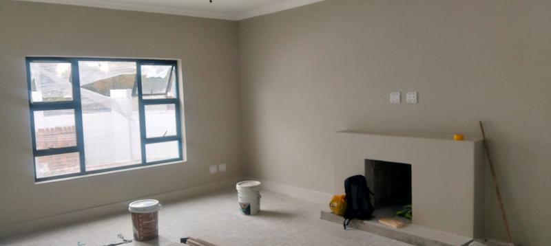 To Let 3 Bedroom Property for Rent in Clamhall Western Cape
